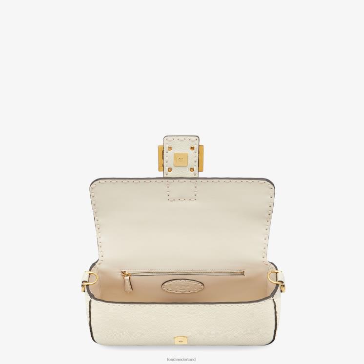 vrouwen accessoires Fendi 0J62L895 Camellia Selleria tas met oversized stiksels beige