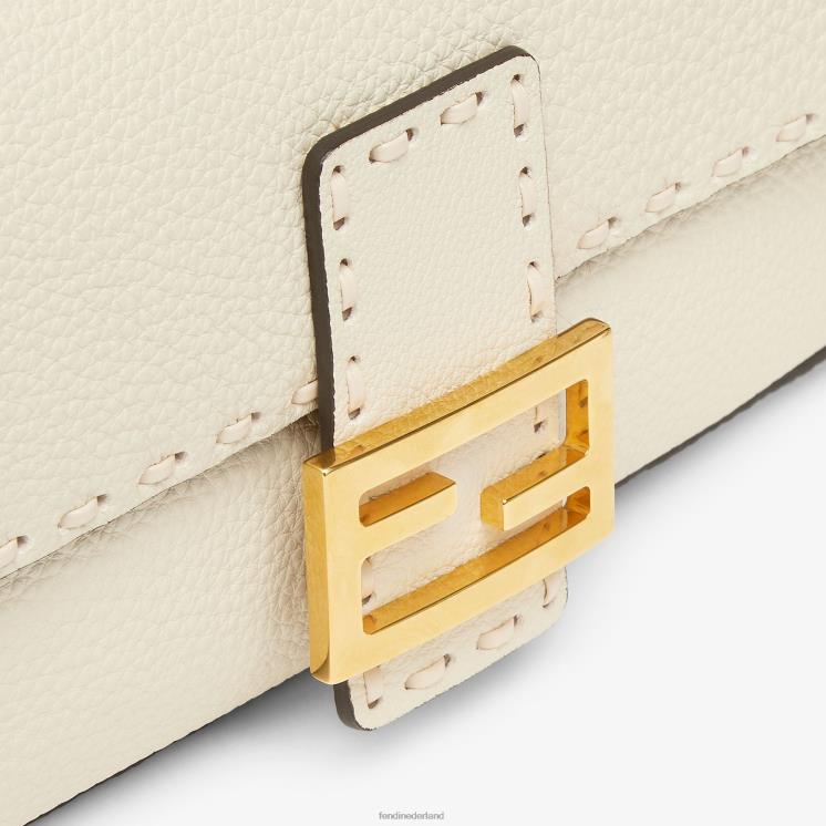 vrouwen accessoires Fendi 0J62L895 Camellia Selleria tas met oversized stiksels beige